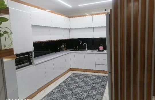 گلاسه سفید